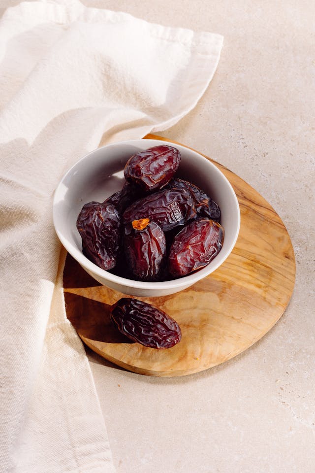 The Benefits of Incorporating Pengedar kurma into Your Diet